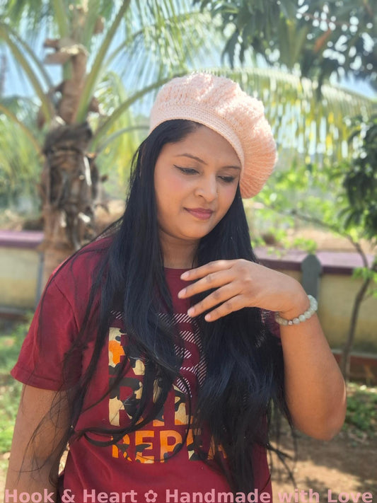 Peach Blush Beret – Soft Crochet Charm