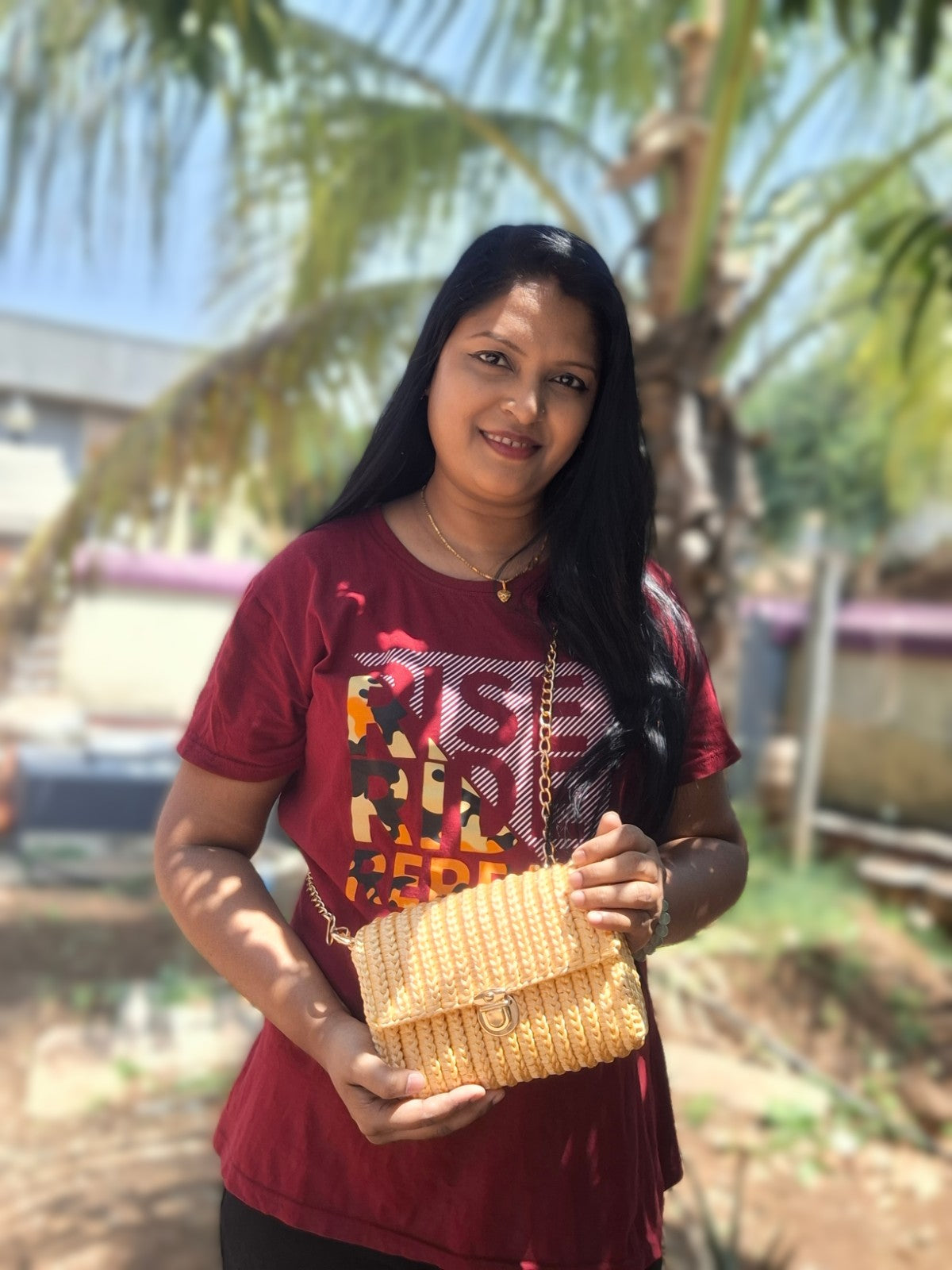 Golden Glow Sling β Crochet Crossbody with Gold Chain