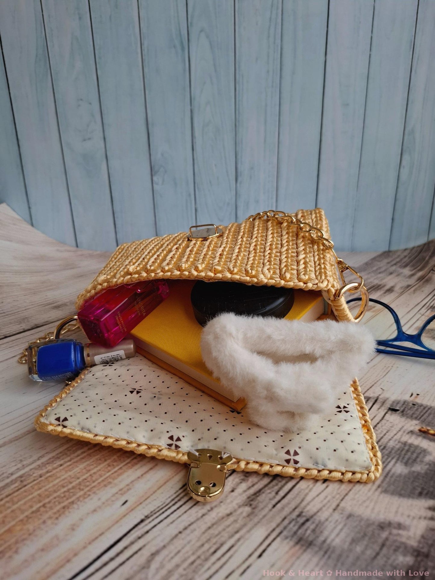 Golden Glow Sling β Crochet Crossbody with Gold Chain