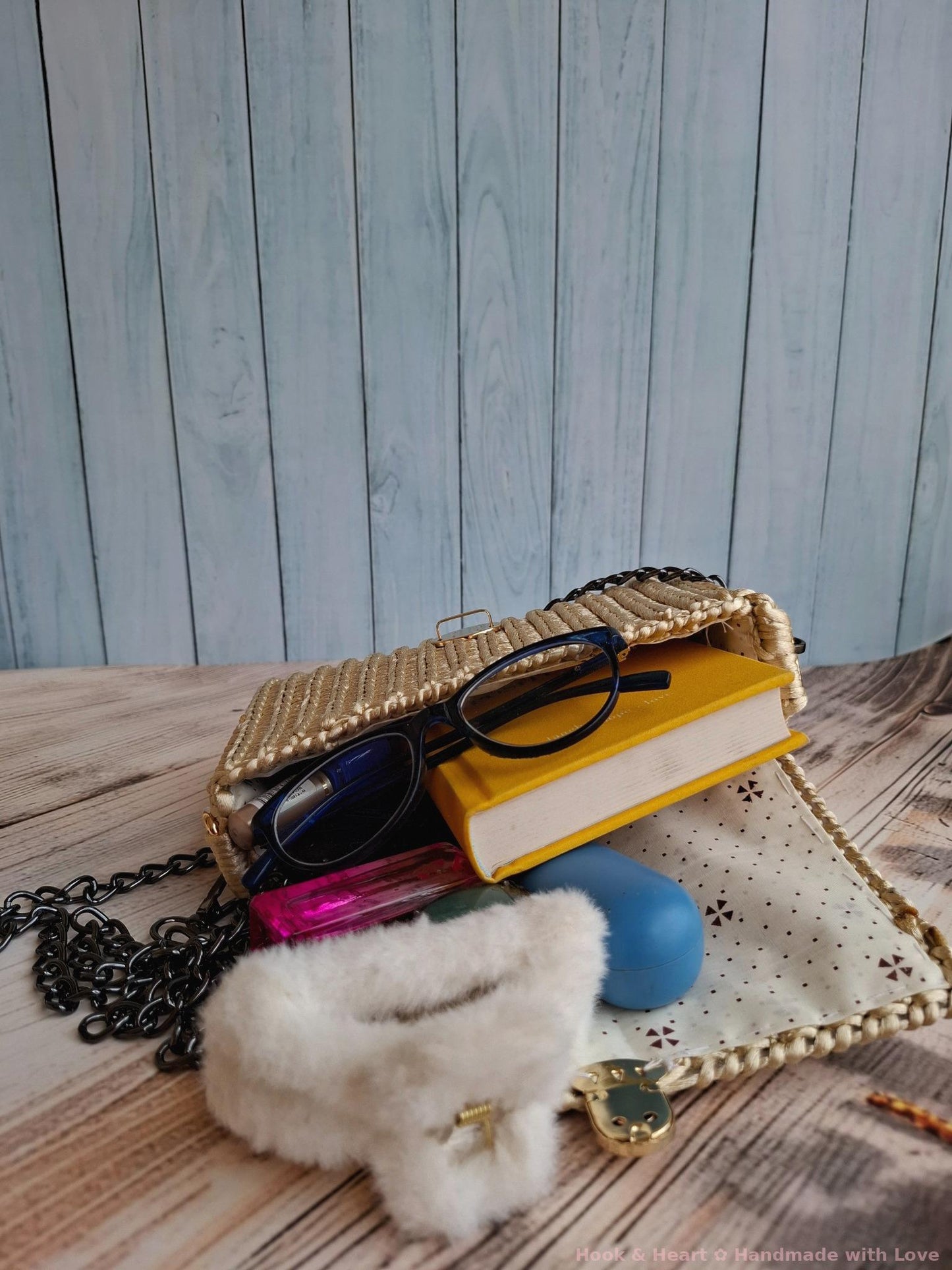 Sandy Chic Sling – Crochet Crossbody with Black Chain